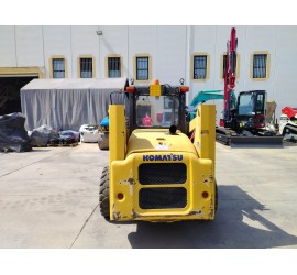 MINIPALA KOMATSU SK815
