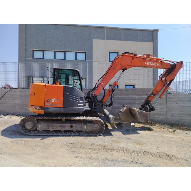 HITACHI ZX85