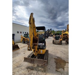 MINIESCAVATORE KOMATSU PC16R