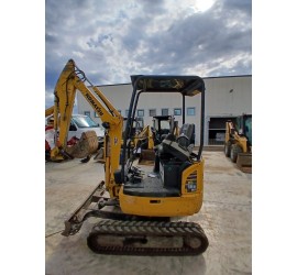 MINIESCAVATORE KOMATSU PC16R