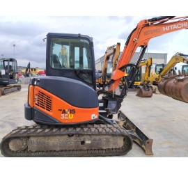 ESCAVATORE HITACHI ZAXIS 52U