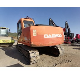 Escavatore cingolato DAEWOO SL 130 LC